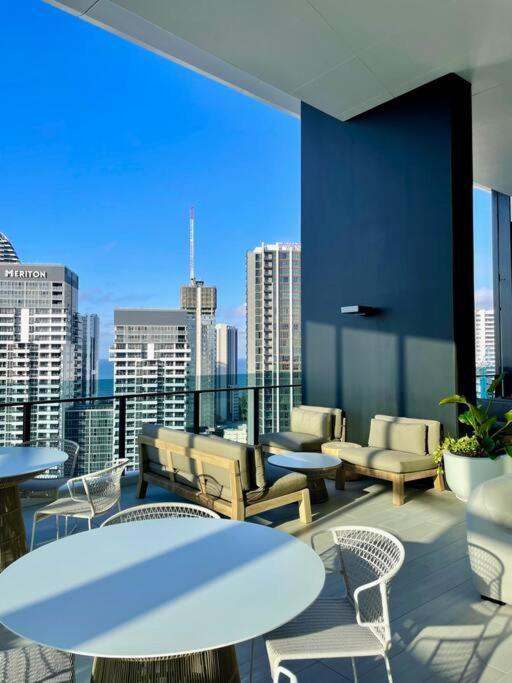 Broadbeach Luxury Oceanview 2Beds Apartment 49F Gold Coast Exterior foto